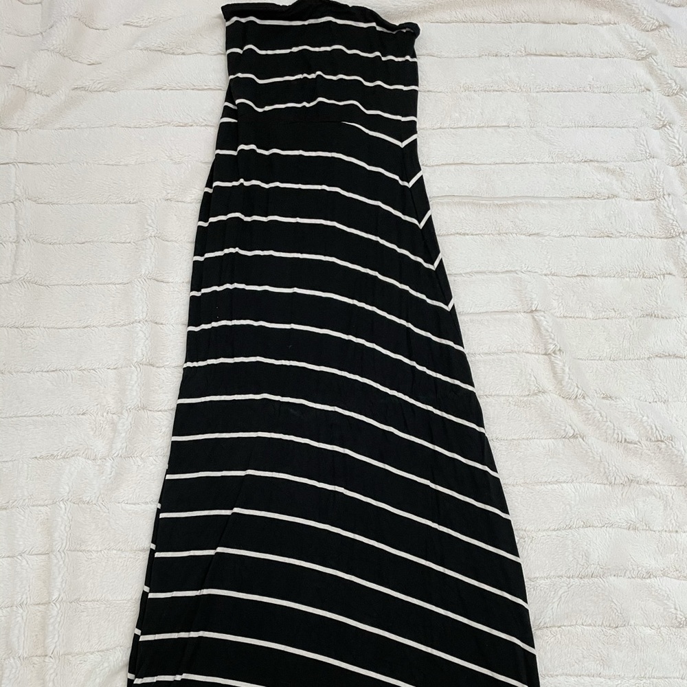 Maxie skirt or wear as a sleeveless dress.